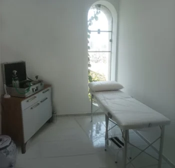 Conheça os benefícios da Ozonioterapia com Patricia Vilas Boas na A Grande Roda. Melhore sua circulação, fortaleça o sistema imunológico, ganhe vitalidade. Agende Agora mesmo!